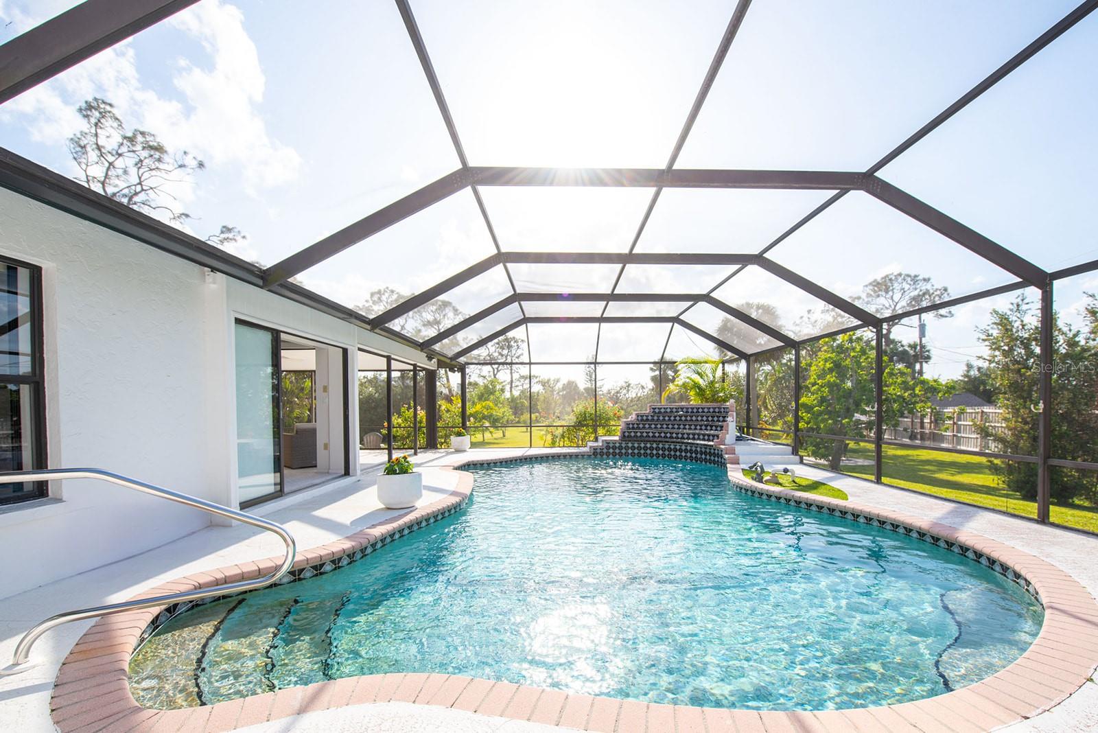 60 N OXFORD DR, ENGLEWOOD, FL, 34223