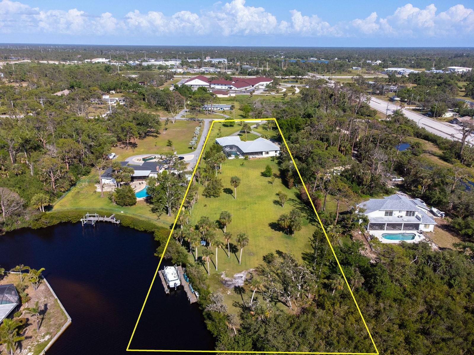 60 N OXFORD DR, ENGLEWOOD, FL, 34223