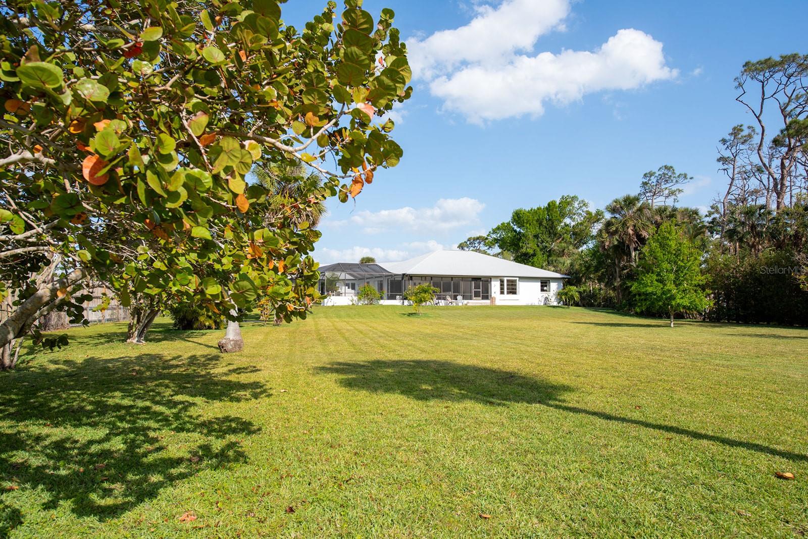 60 N OXFORD DR, ENGLEWOOD, FL, 34223