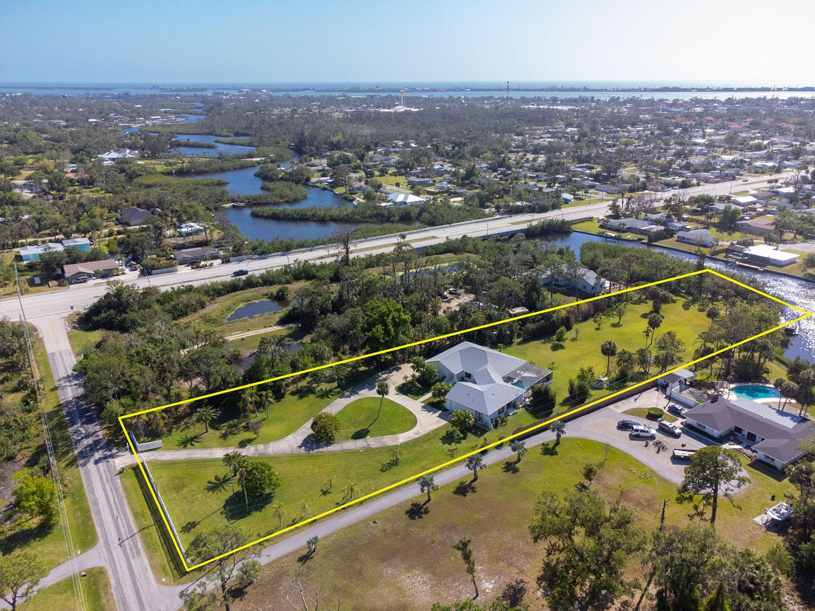 60 N OXFORD DR, ENGLEWOOD, FL, 34223