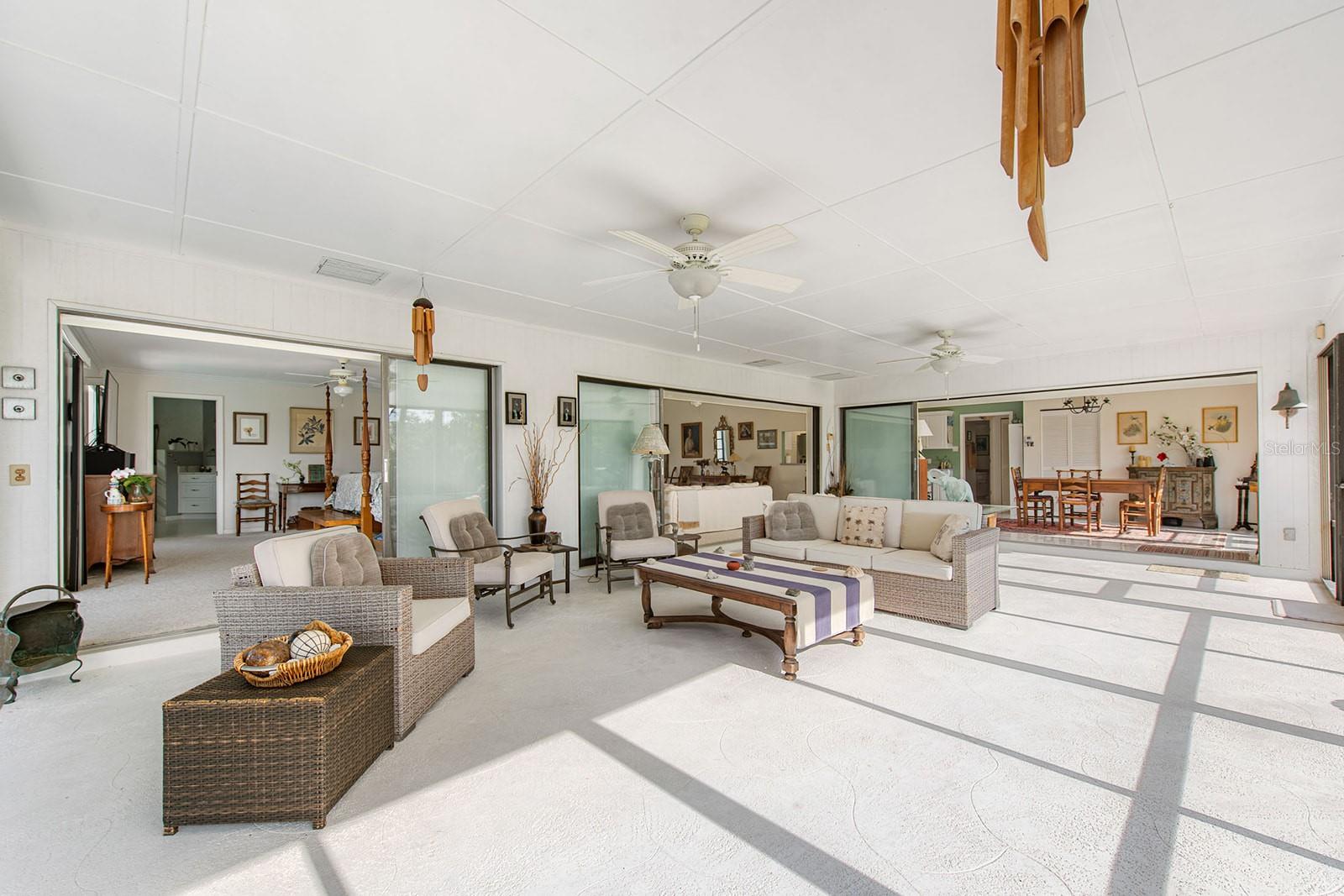 60 N OXFORD DR, ENGLEWOOD, FL, 34223