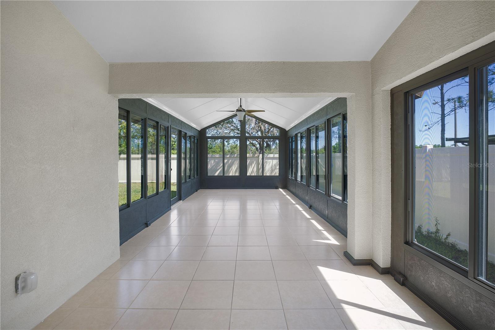 4042 LANGDRUM DR, WESLEY CHAPEL, FL, 33543