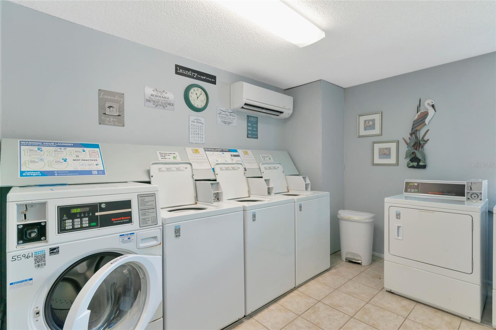 605 SUTTON PL #401-A, LONGBOAT KEY, FL, 34228