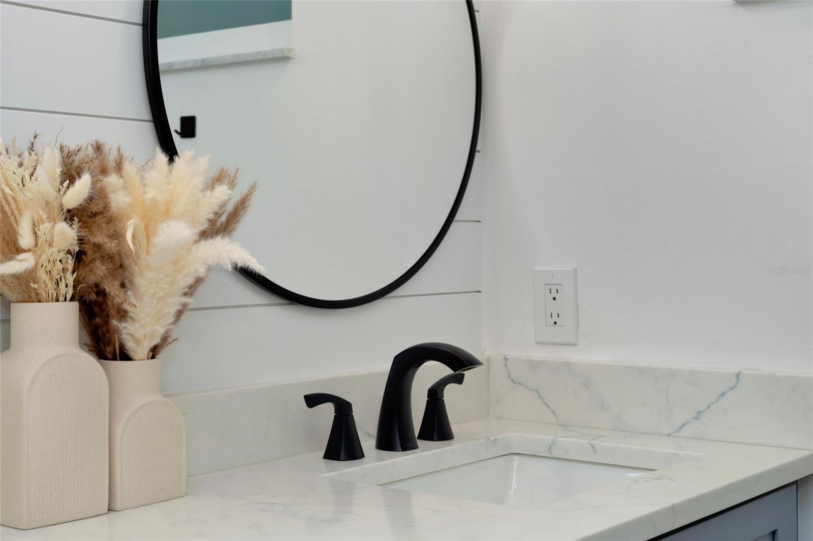 605 SUTTON PL #401-A, LONGBOAT KEY, FL, 34228