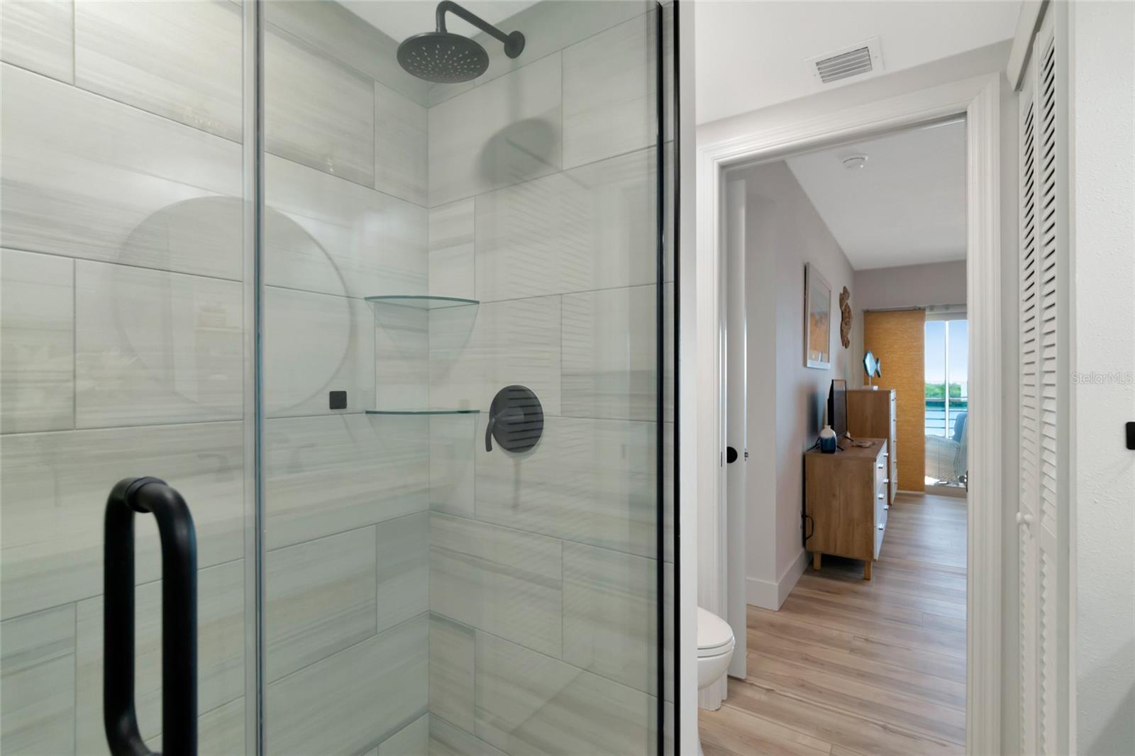 605 SUTTON PL #401-A, LONGBOAT KEY, FL, 34228