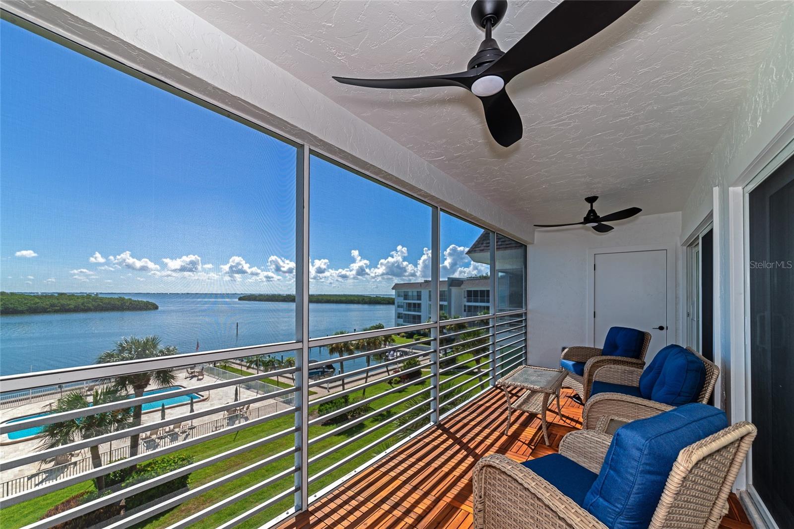 605 SUTTON PL #401-A, LONGBOAT KEY, FL, 34228