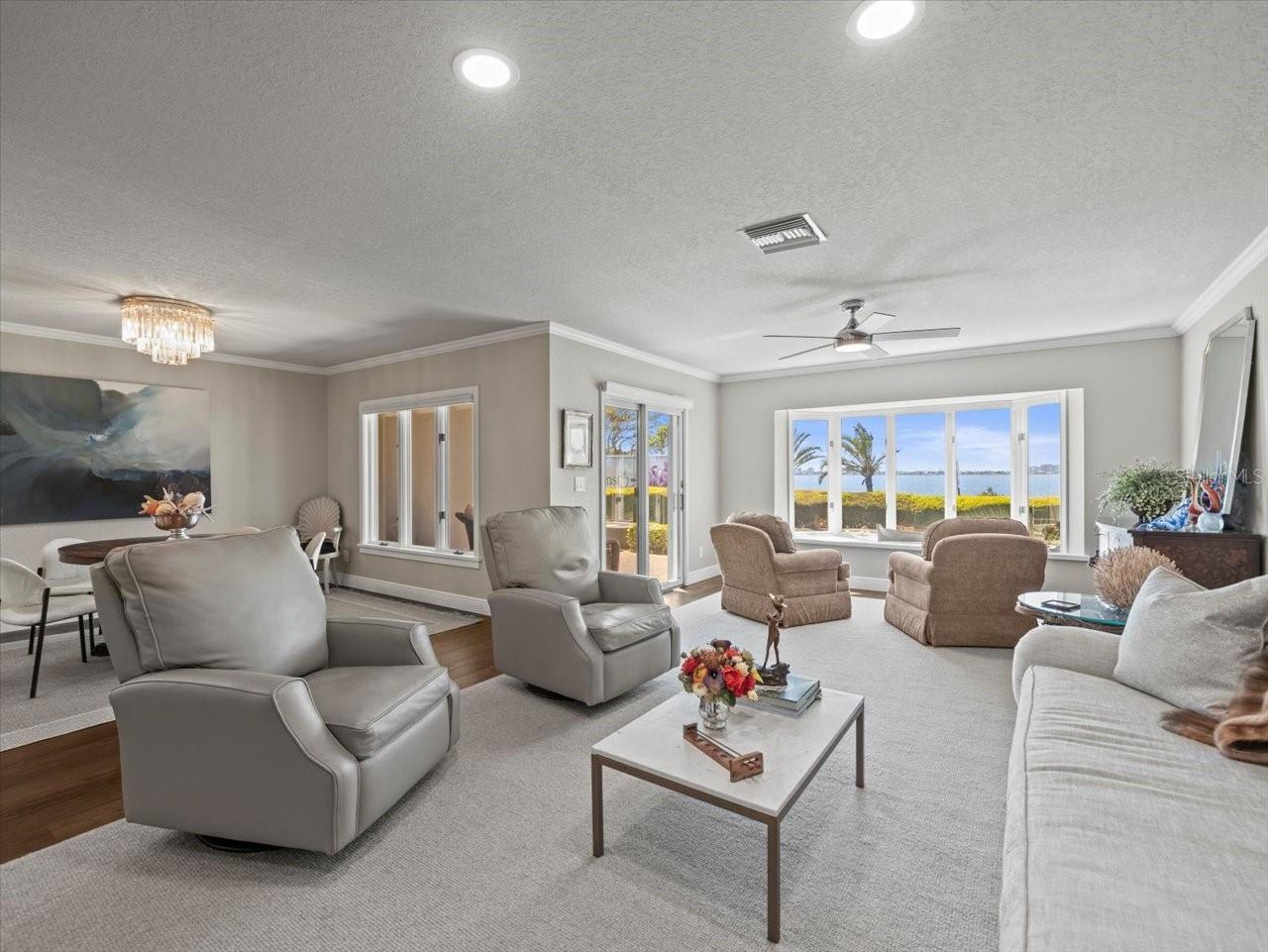 2087 EDGEWATER DR #C, CLEARWATER, FL, 33755