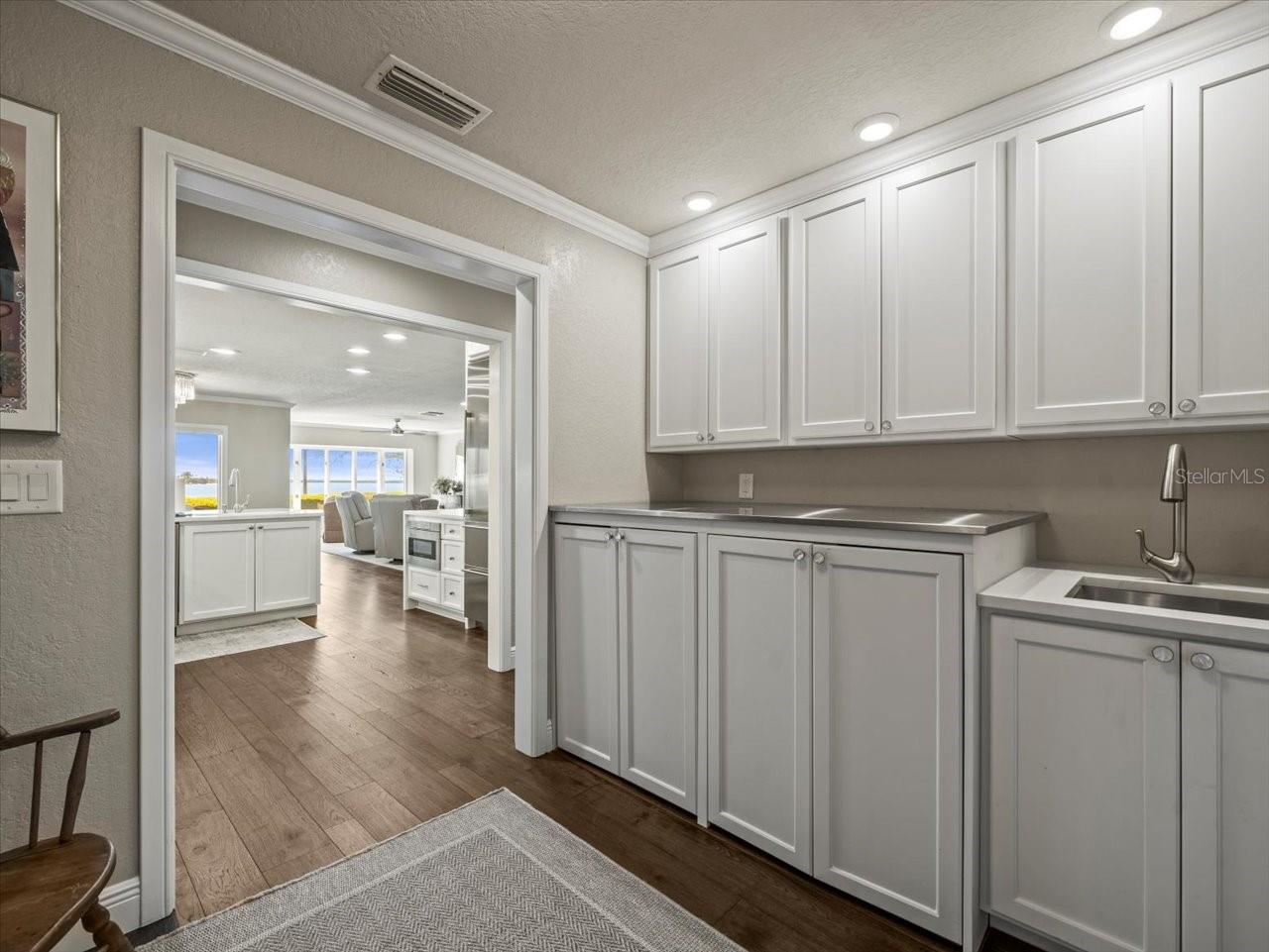2087 EDGEWATER DR #C, CLEARWATER, FL, 33755