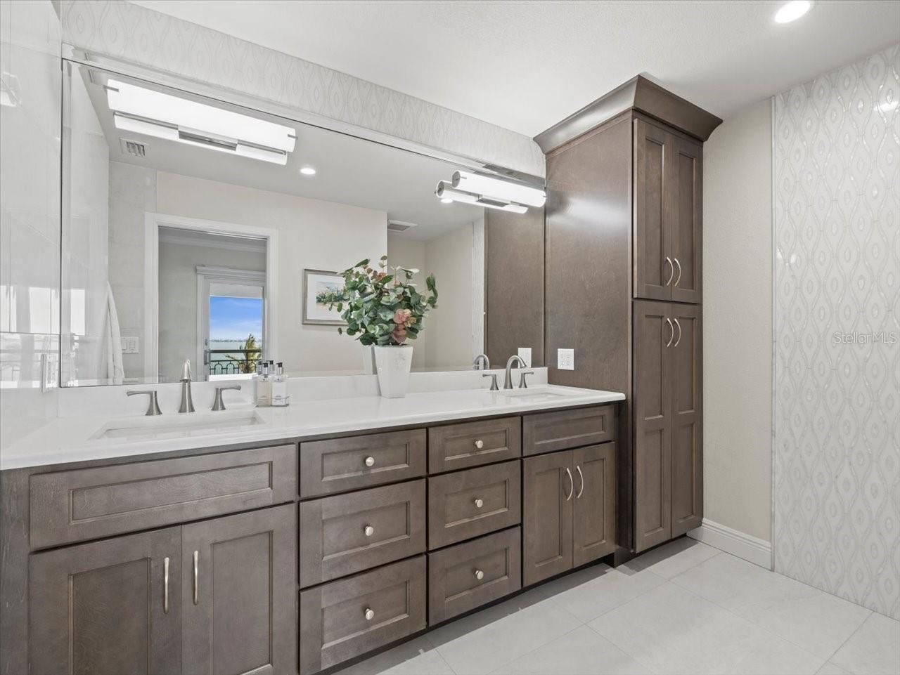 2087 EDGEWATER DR #C, CLEARWATER, FL, 33755
