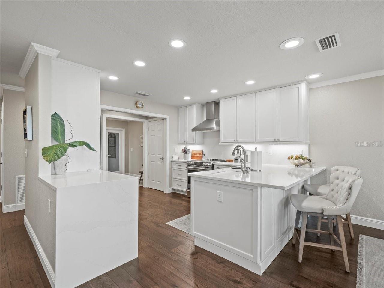 2087 EDGEWATER DR #C, CLEARWATER, FL, 33755