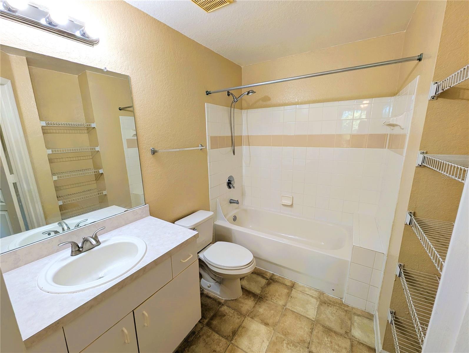 17104 CARRINGTON PARK DR #518, TAMPA, FL, 33647