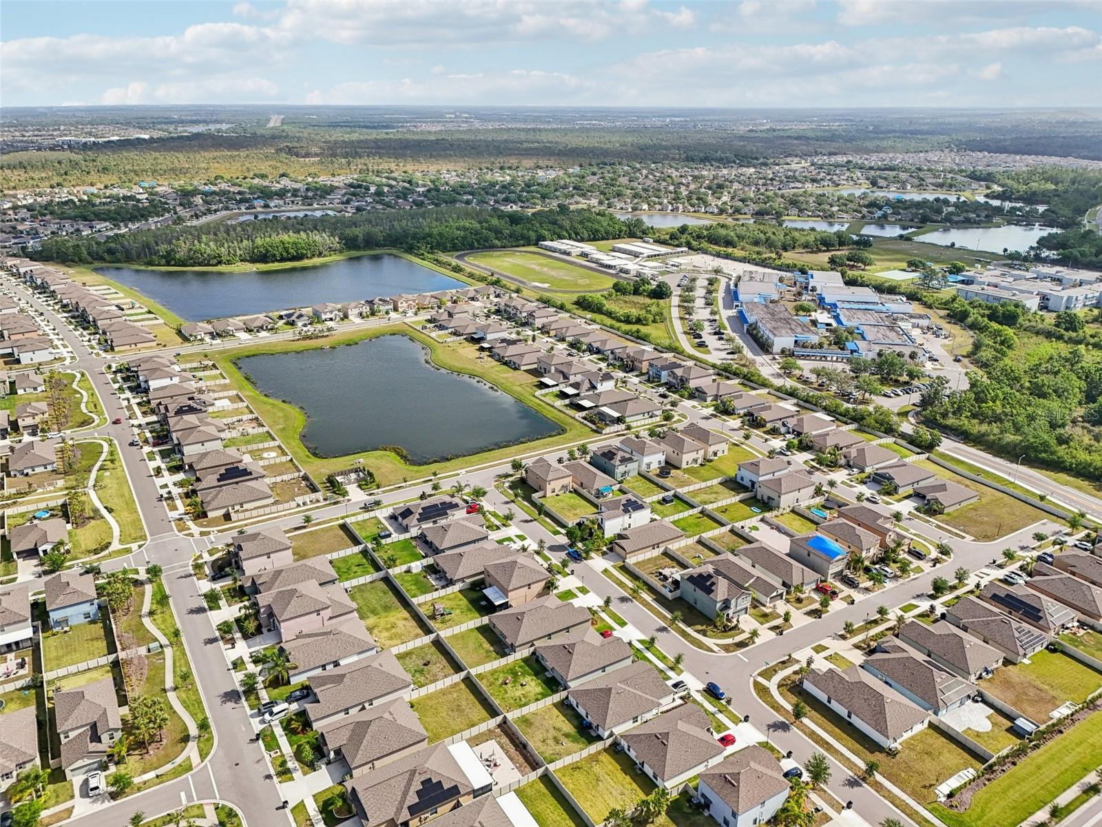 15709 HUNTER SPRINGS PL, SUN CITY CENTER, FL, 33573
