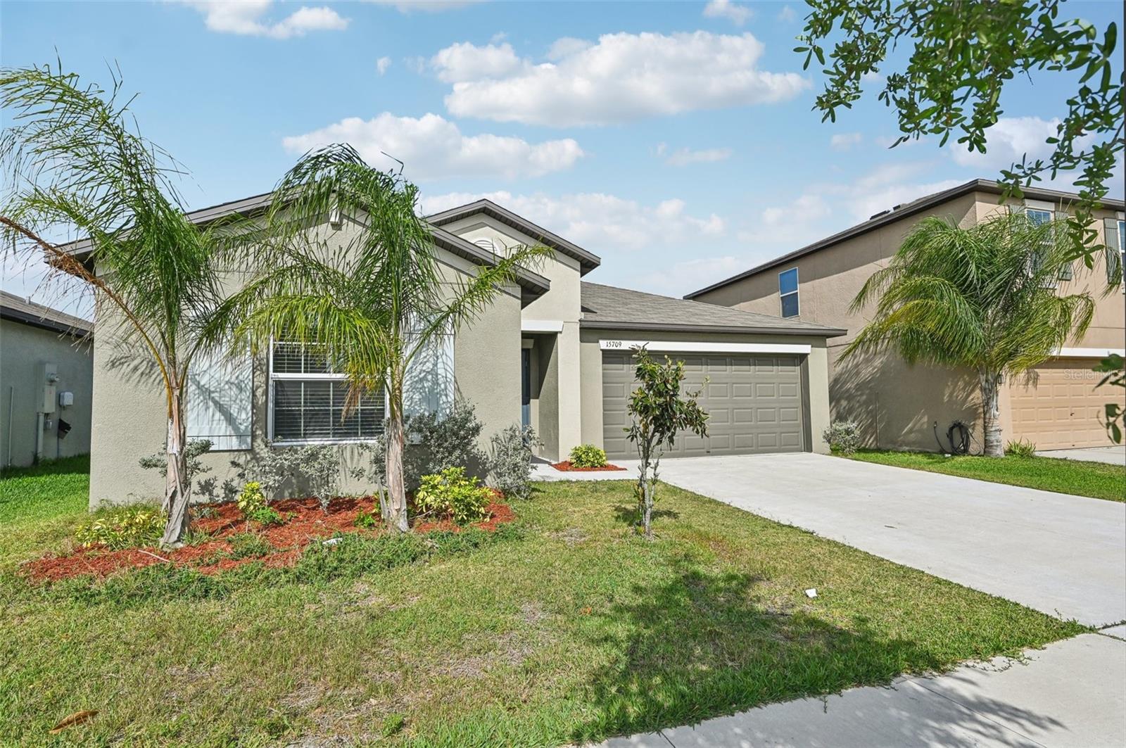 15709 HUNTER SPRINGS PL, SUN CITY CENTER, FL, 33573