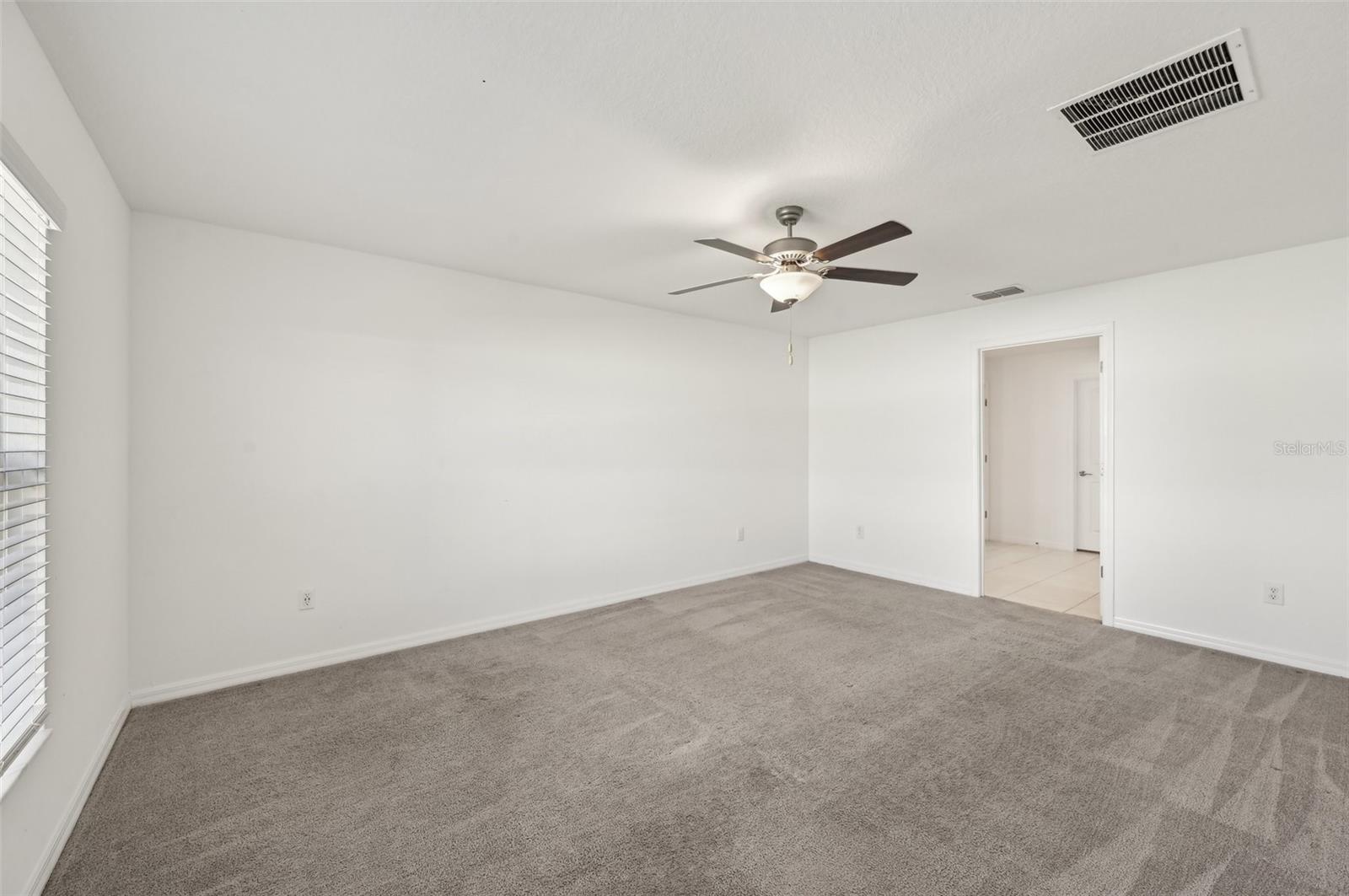 15709 HUNTER SPRINGS PL, SUN CITY CENTER, FL, 33573