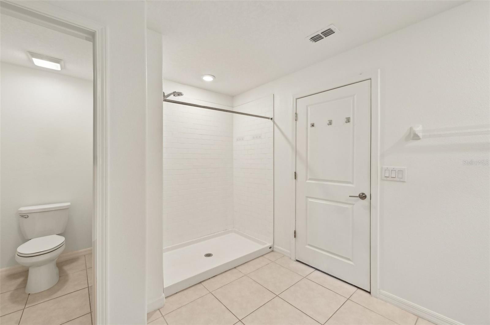 15709 HUNTER SPRINGS PL, SUN CITY CENTER, FL, 33573