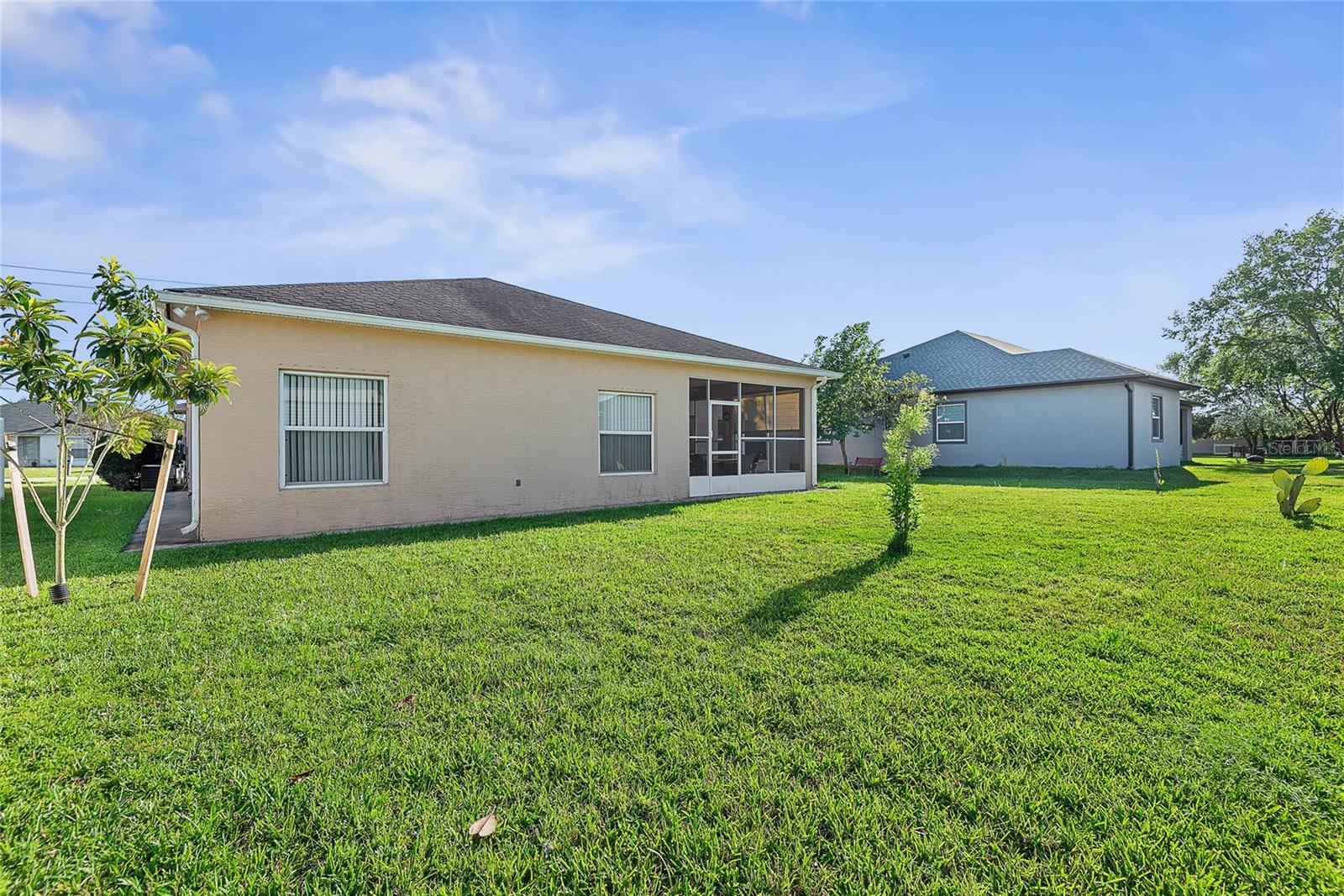 16 LONDON DR, PALM COAST, FL, 32137