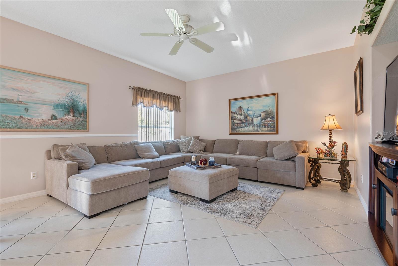16 LONDON DR, PALM COAST, FL, 32137