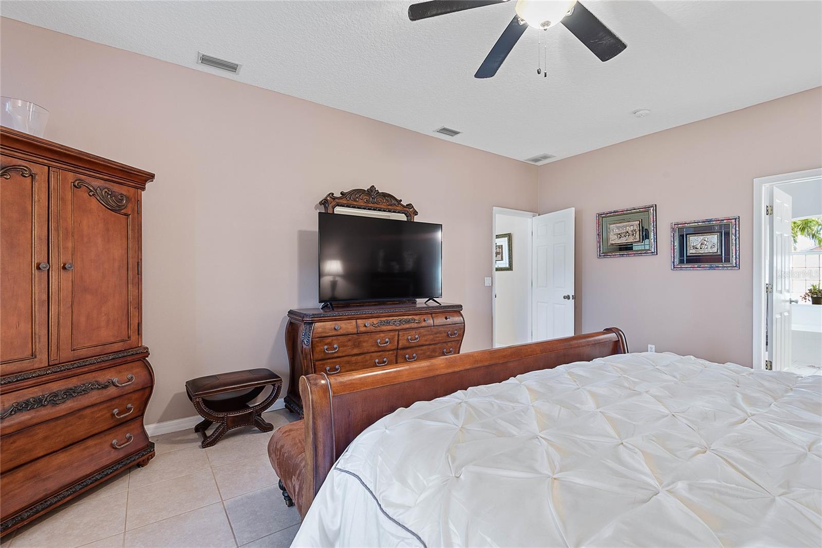 16 LONDON DR, PALM COAST, FL, 32137