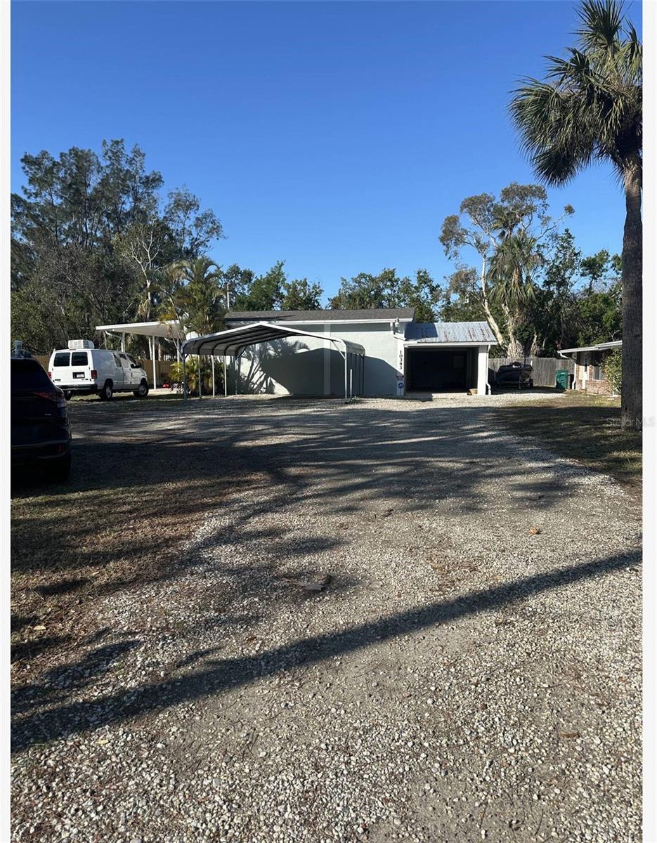10345 NE SAN MARTIN BLVD, ST PETERSBURG, FL, 33702