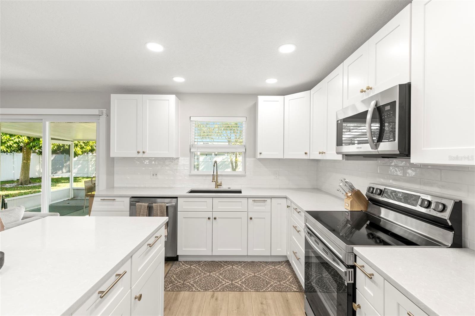 4601 W VILLA ROSA ST, TAMPA, FL, 33611