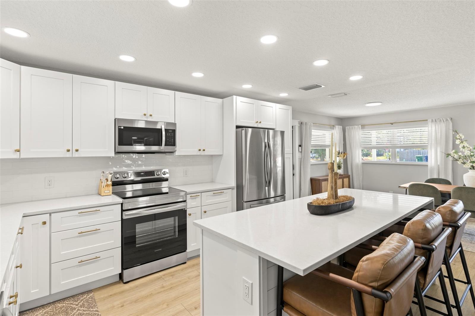 4601 W VILLA ROSA ST, TAMPA, FL, 33611