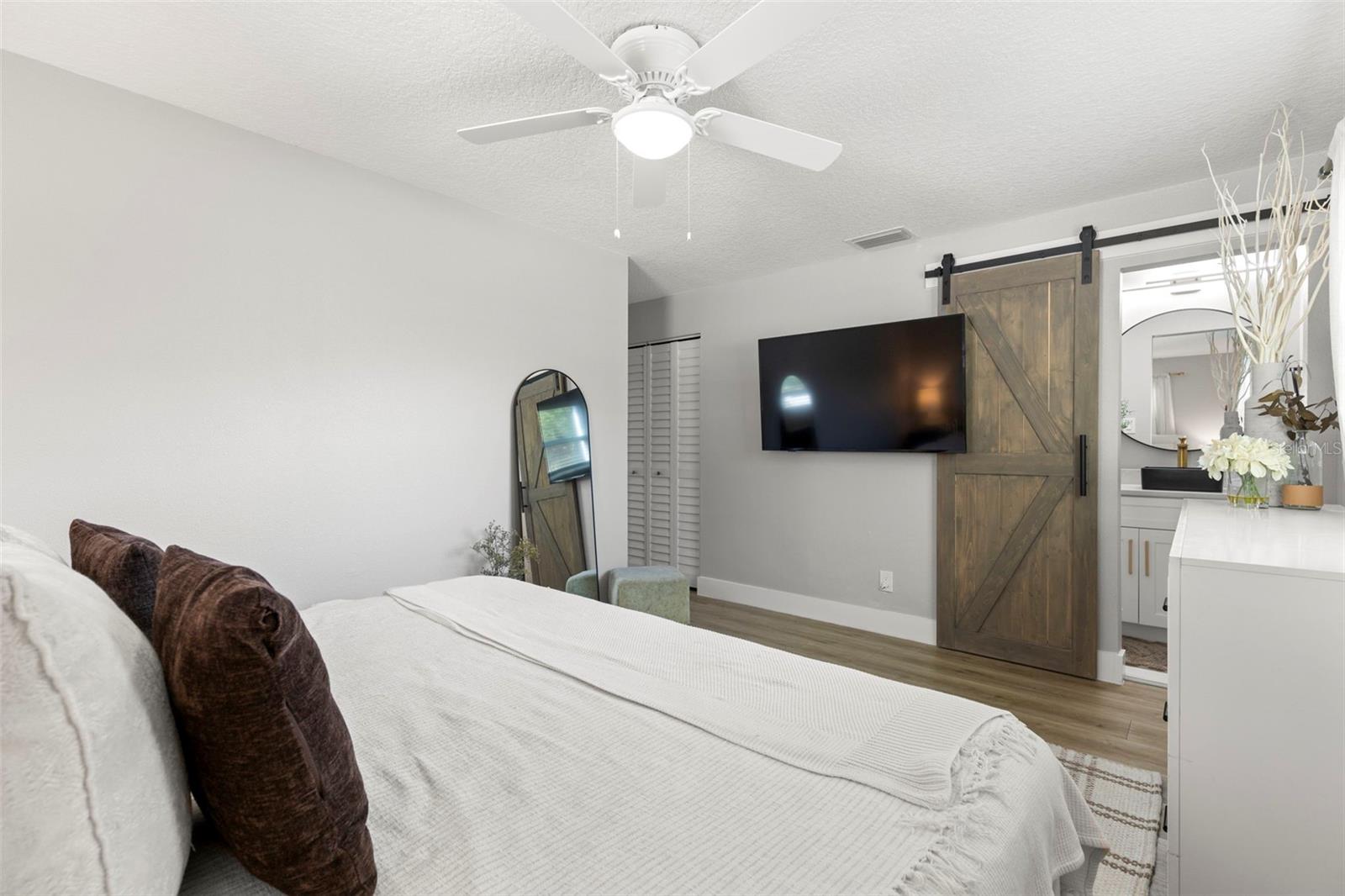 4601 W VILLA ROSA ST, TAMPA, FL, 33611