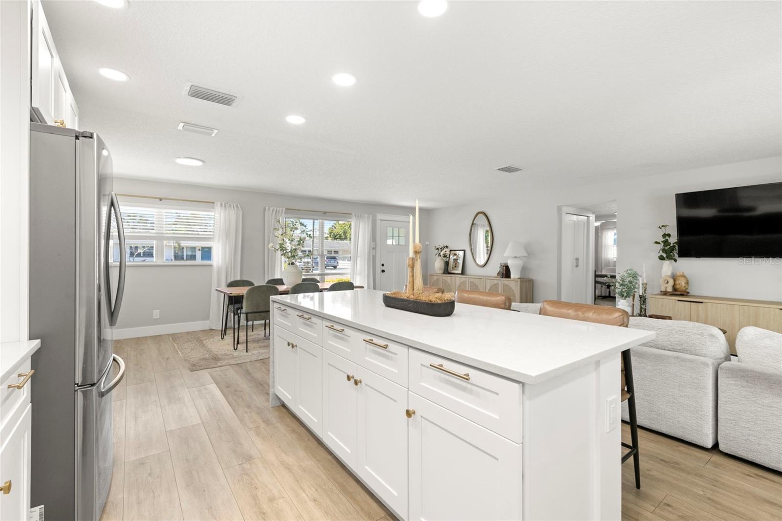 4601 W VILLA ROSA ST, TAMPA, FL, 33611
