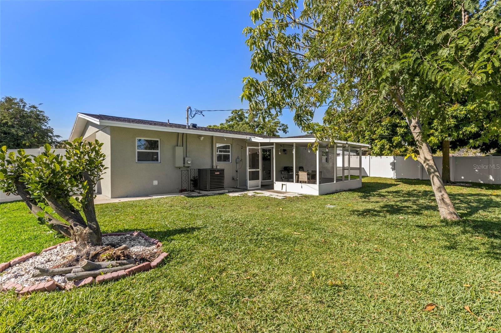 4601 W VILLA ROSA ST, TAMPA, FL, 33611