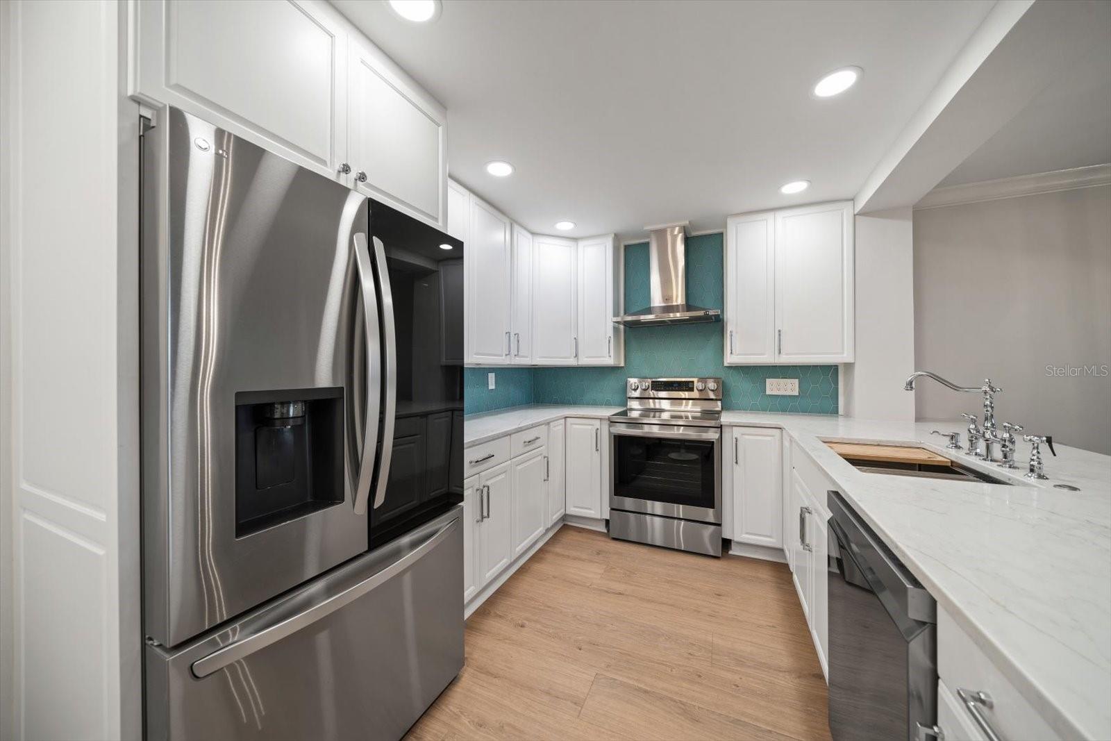 14810 RUE DE BAYONNE #2D, CLEARWATER, FL, 33762