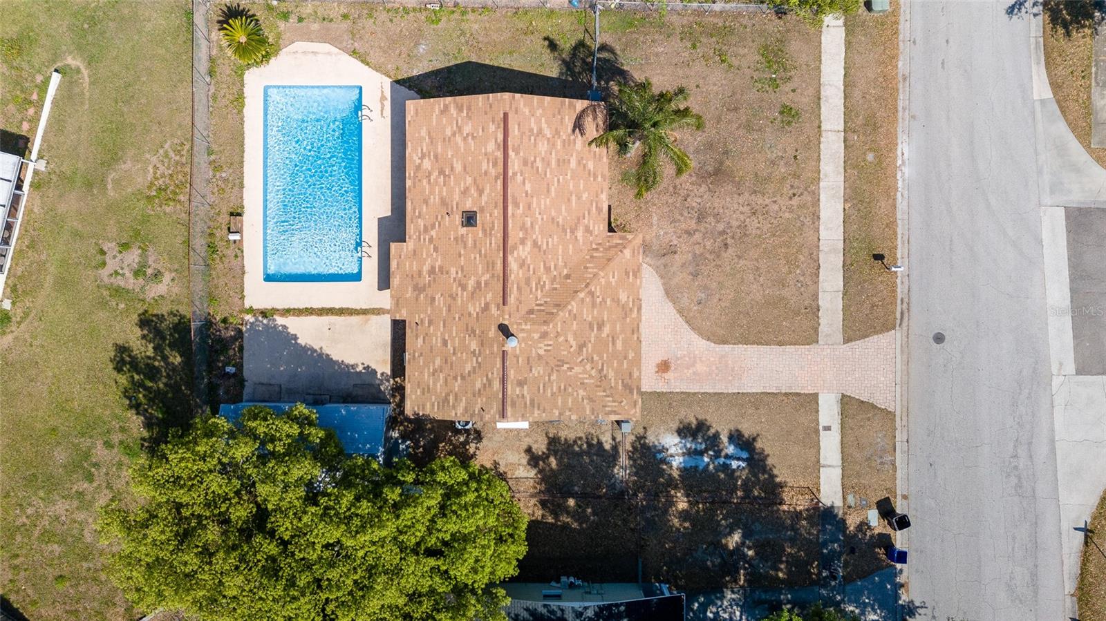 2104 VALLEYBROOK AVE, VALRICO, FL, 33594