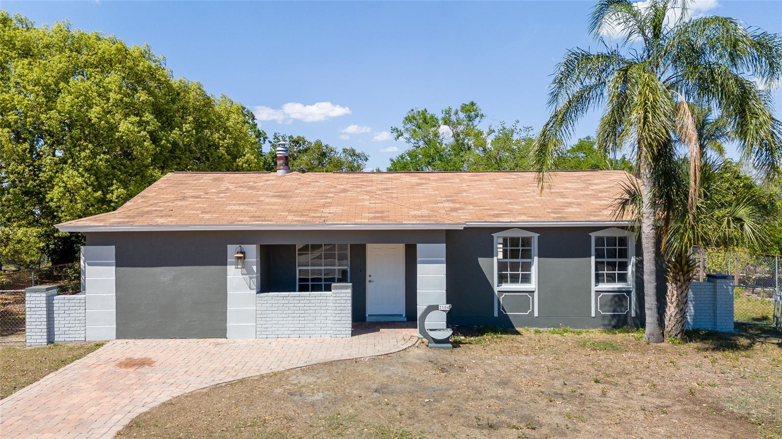 2104 VALLEYBROOK AVE, VALRICO, FL, 33594