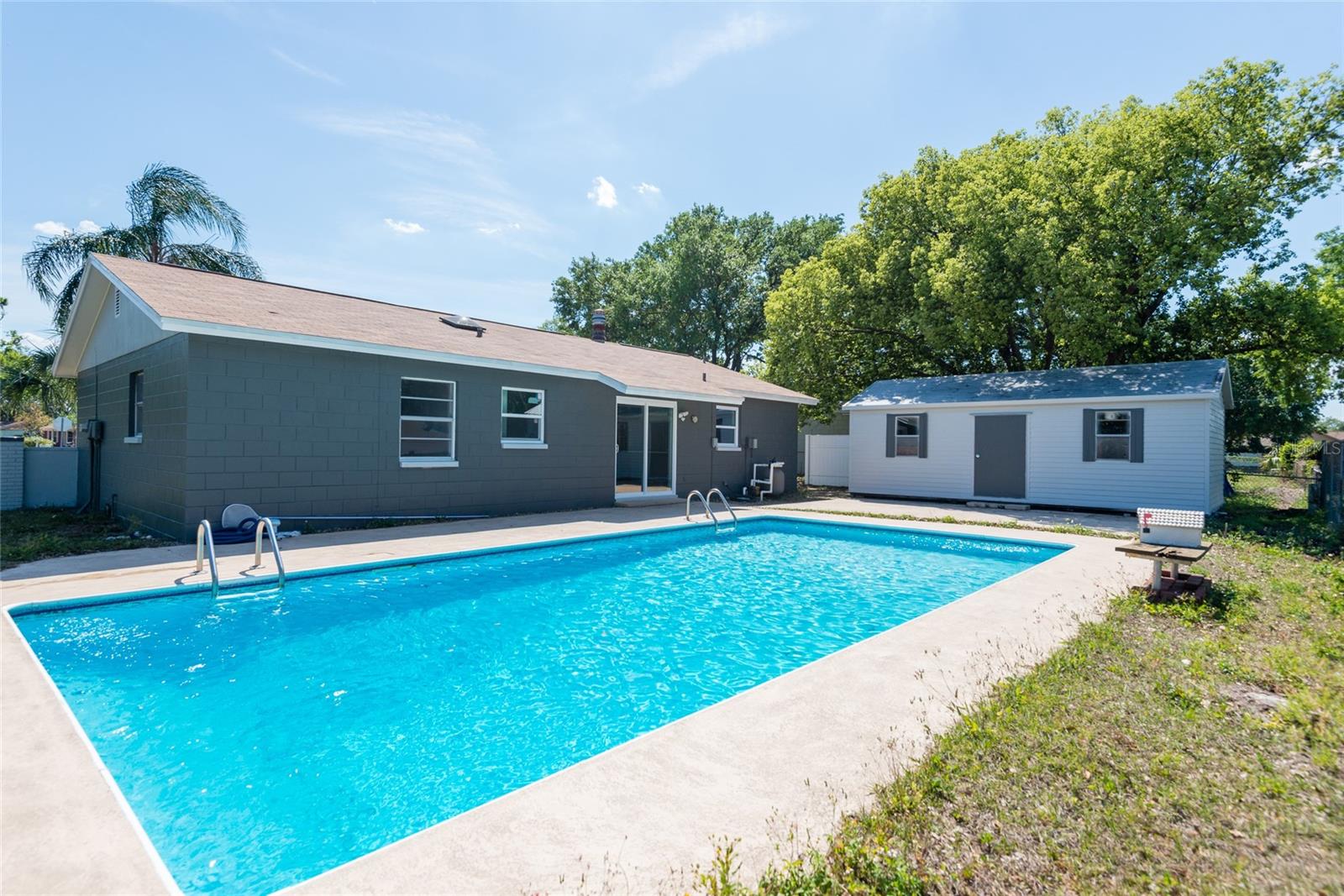 2104 VALLEYBROOK AVE, VALRICO, FL, 33594