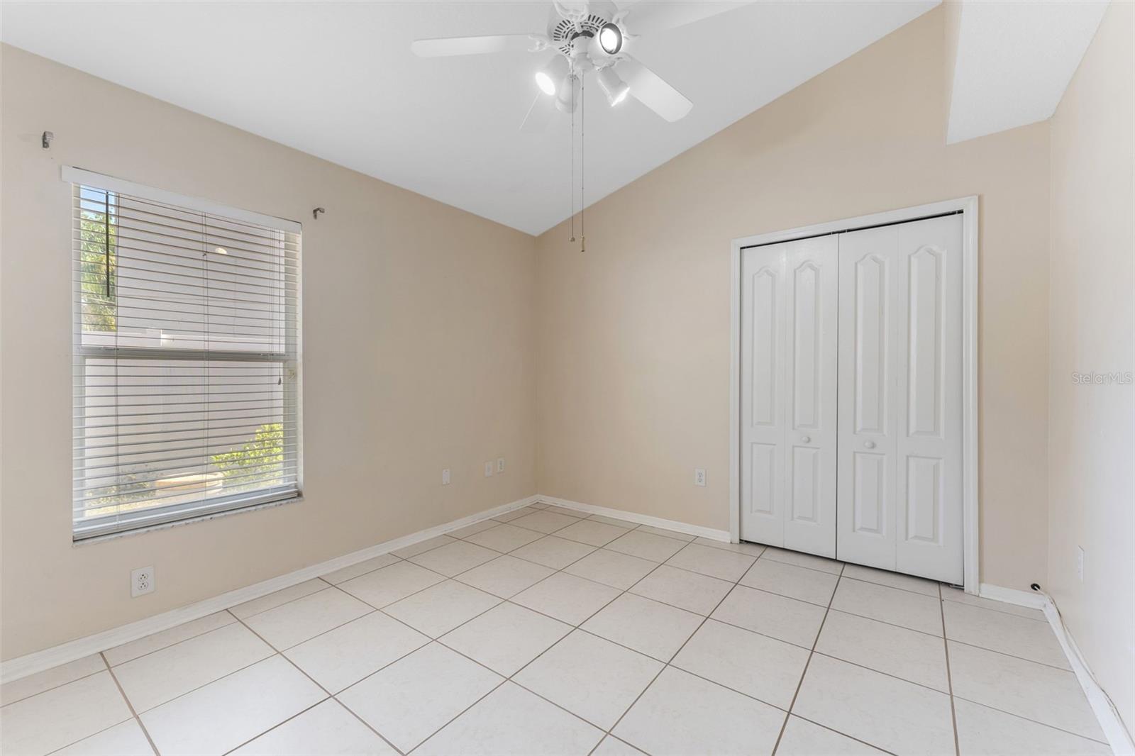 701 SOMERSTONE DR, VALRICO, FL, 33594