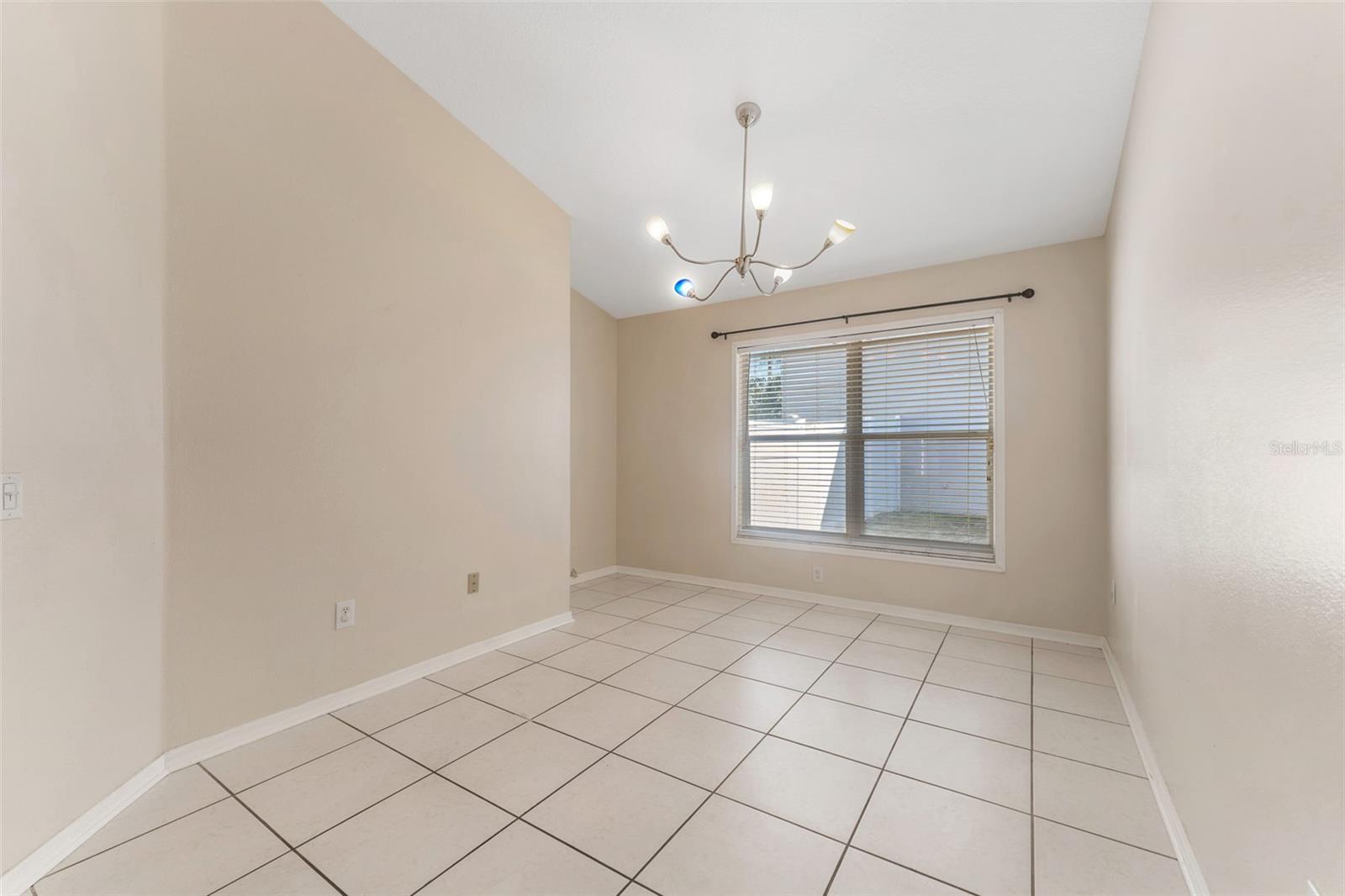 701 SOMERSTONE DR, VALRICO, FL, 33594