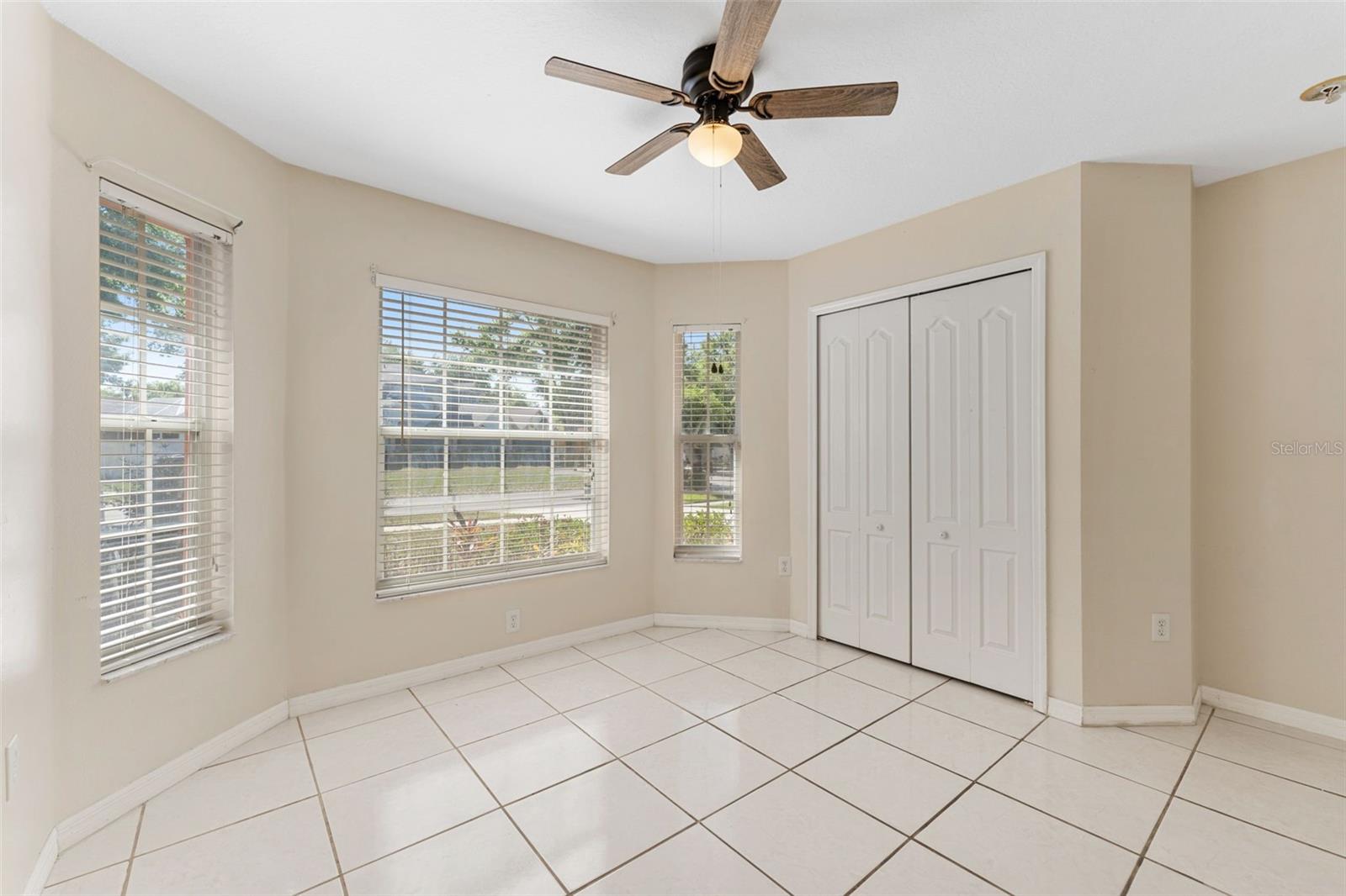 701 SOMERSTONE DR, VALRICO, FL, 33594