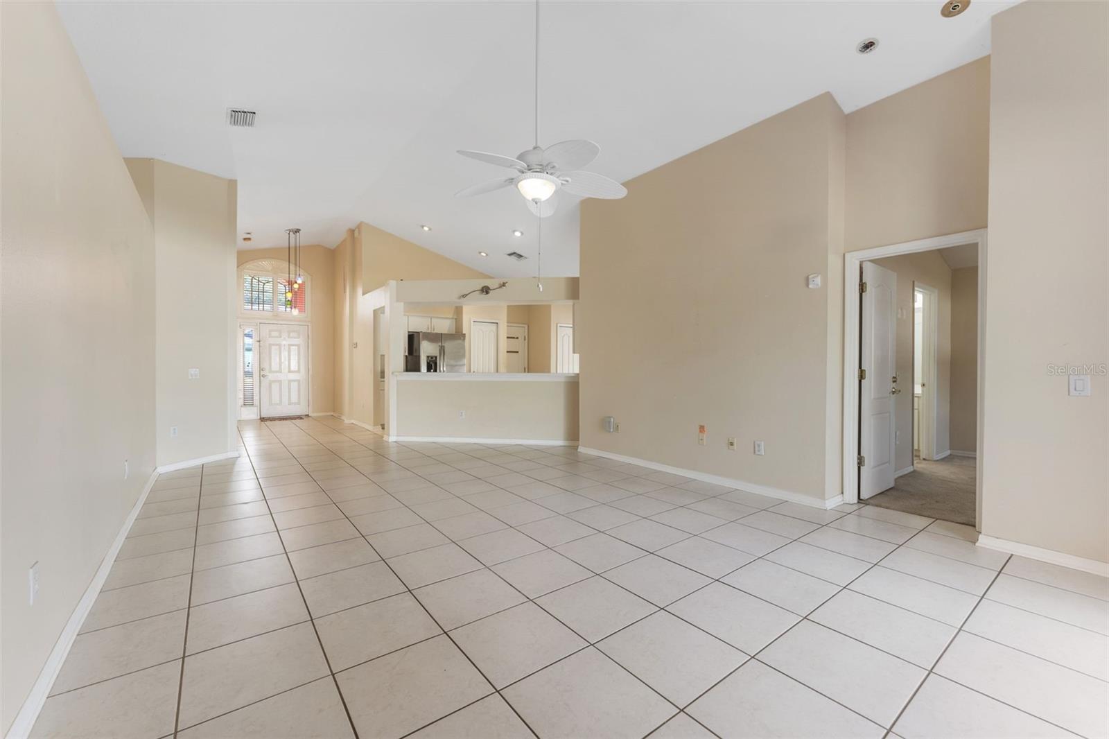 701 SOMERSTONE DR, VALRICO, FL, 33594