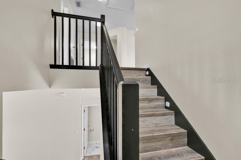 1037 SAILING BAY DR, CLERMONT, FL, 34711