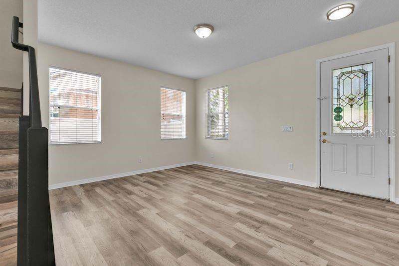 1037 SAILING BAY DR, CLERMONT, FL, 34711