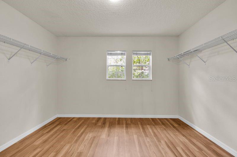 1037 SAILING BAY DR, CLERMONT, FL, 34711