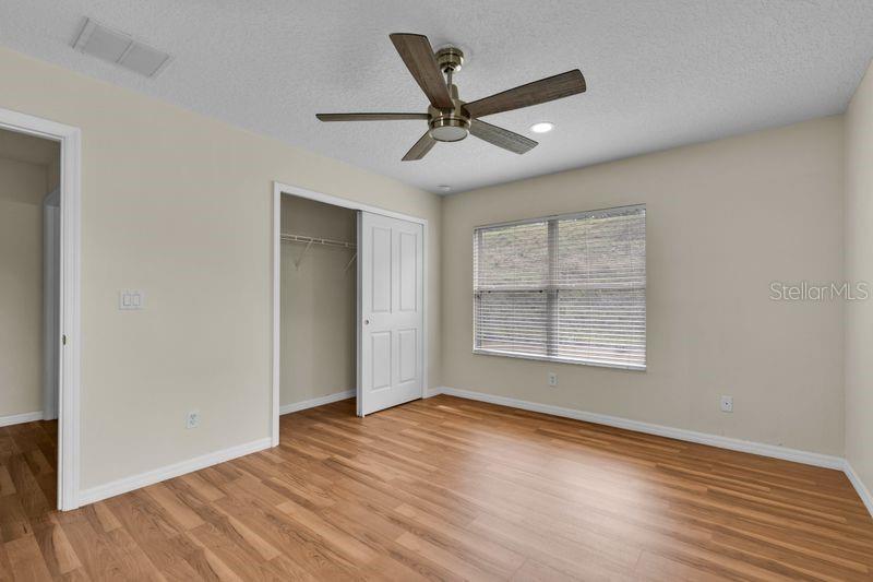 1037 SAILING BAY DR, CLERMONT, FL, 34711