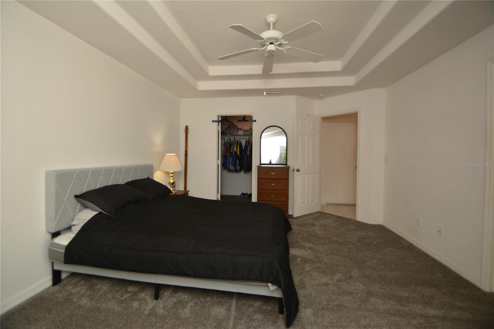 18 WHISPERING PINE DR, PALM COAST, FL, 32164