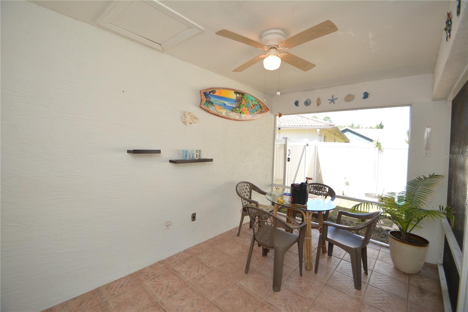 18 WHISPERING PINE DR, PALM COAST, FL, 32164