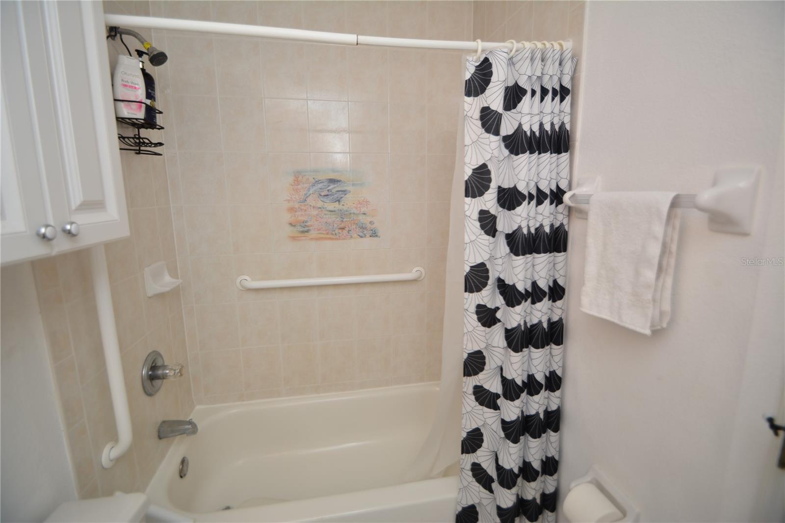 18 WHISPERING PINE DR, PALM COAST, FL, 32164