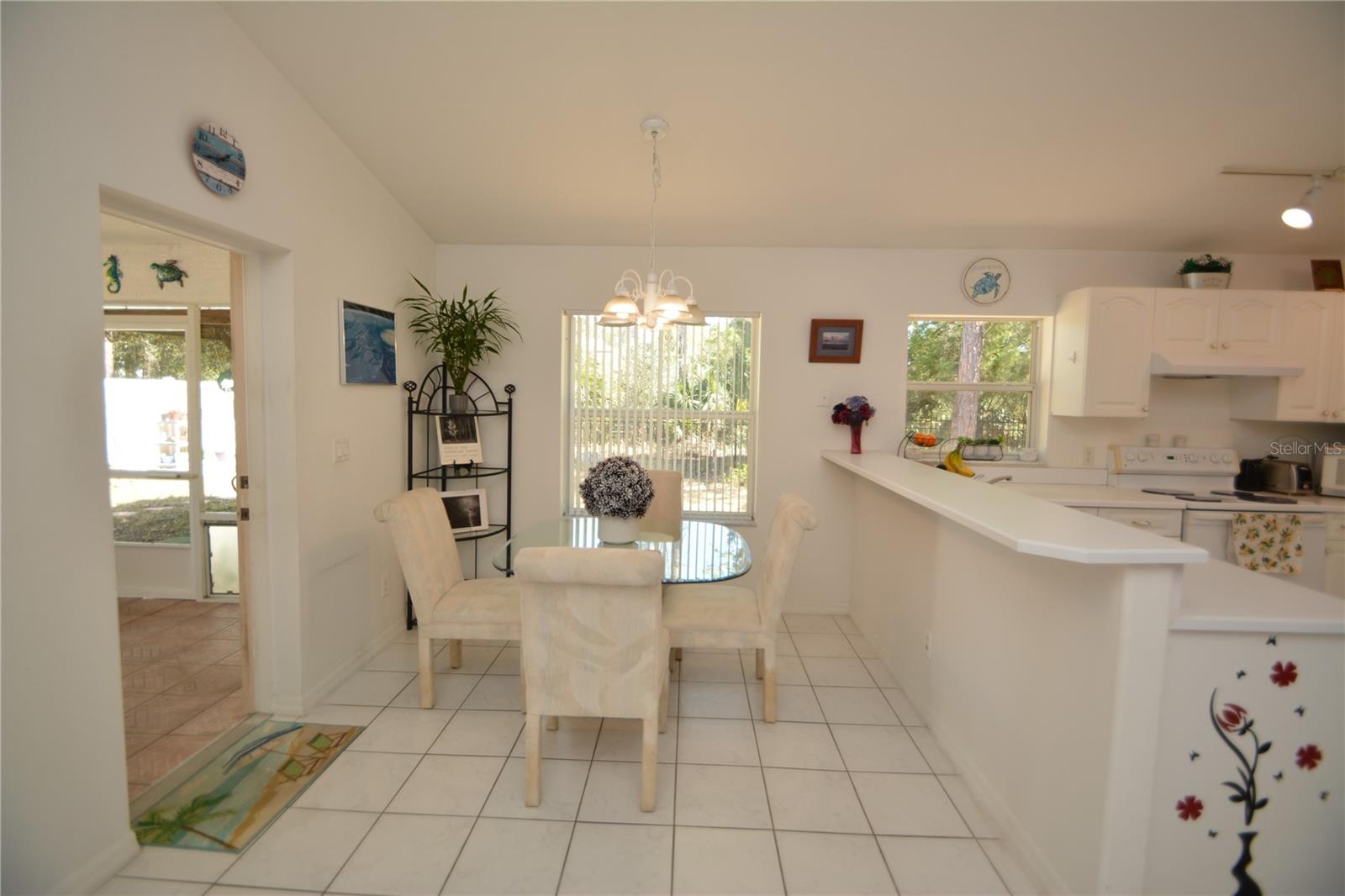 18 WHISPERING PINE DR, PALM COAST, FL, 32164