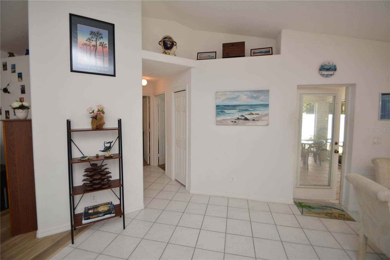 18 WHISPERING PINE DR, PALM COAST, FL, 32164