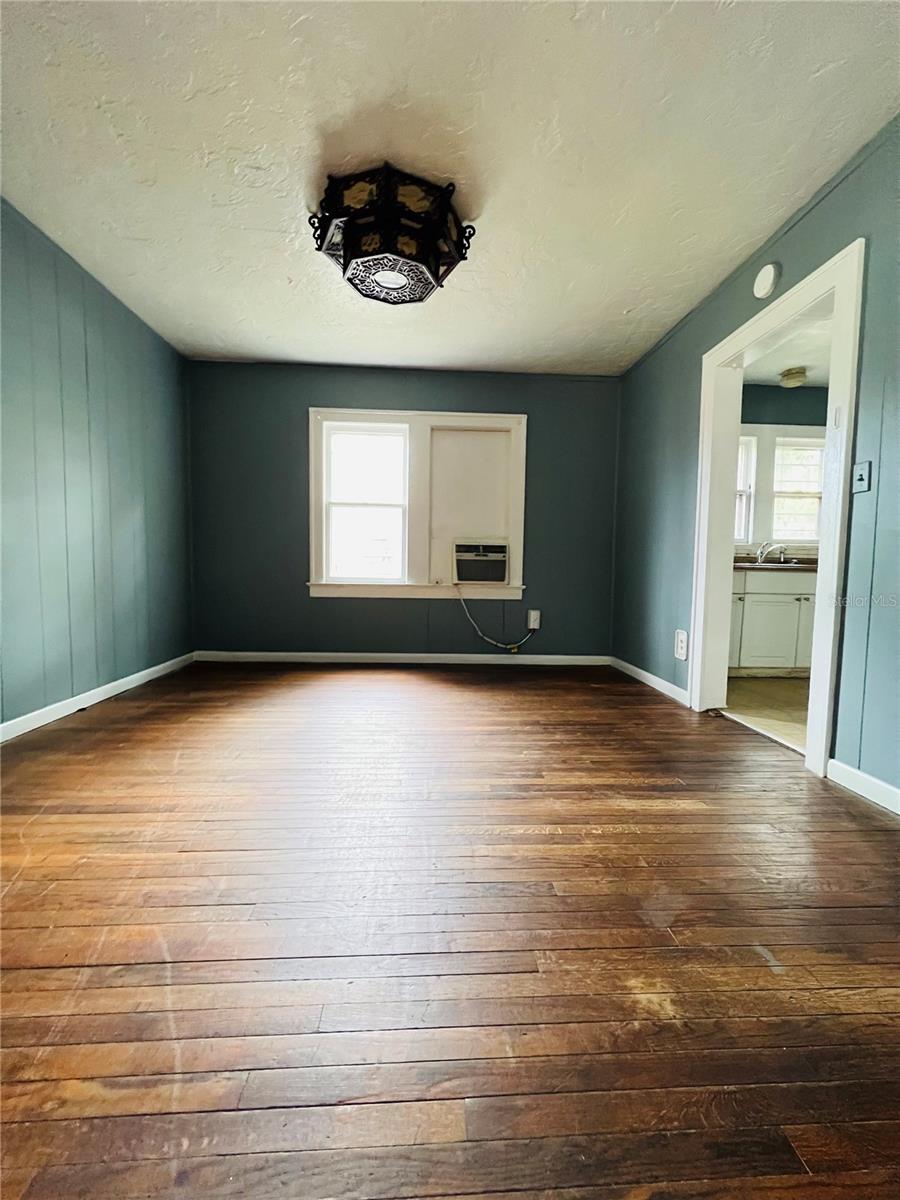 223 SW 4TH AVE, GAINESVILLE, FL, 32601