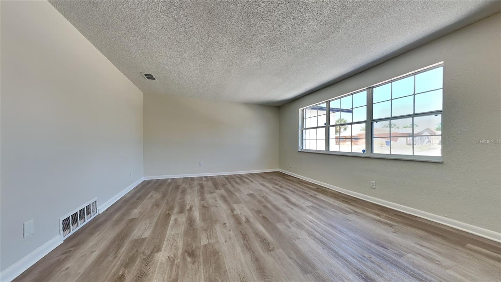 1408 CADILLAC DR, DAYTONA BEACH, FL, 32117