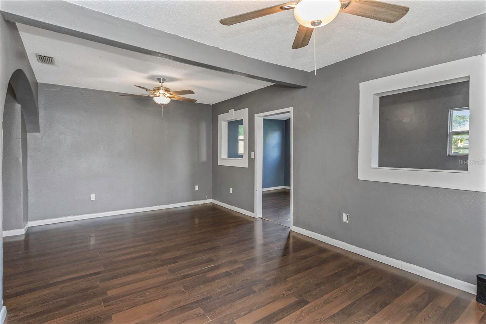 906 JURGENS ST, CLEARWATER, FL, 33755