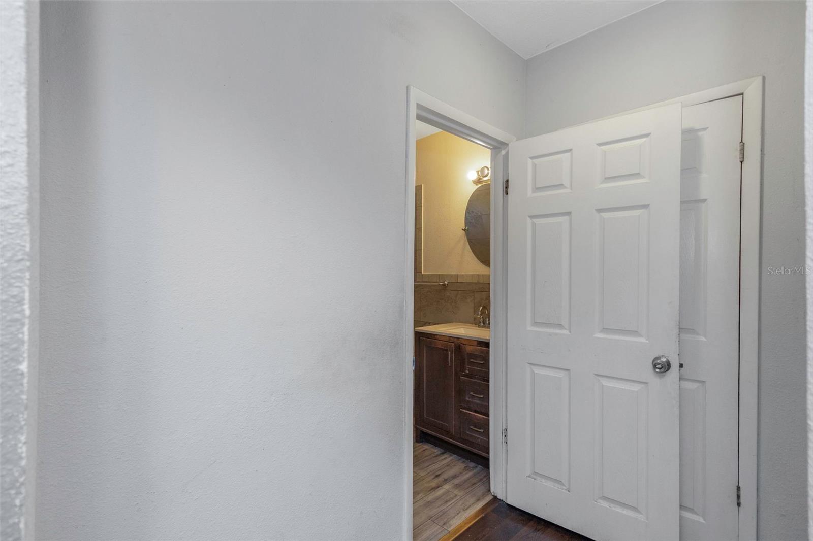 906 JURGENS ST, CLEARWATER, FL, 33755