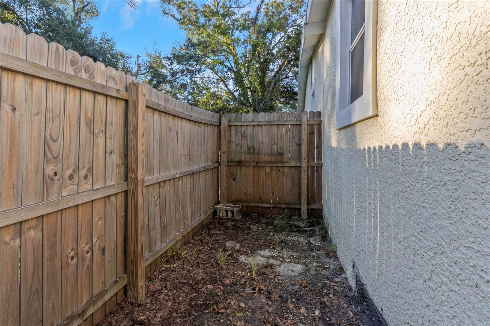 906 JURGENS ST, CLEARWATER, FL, 33755